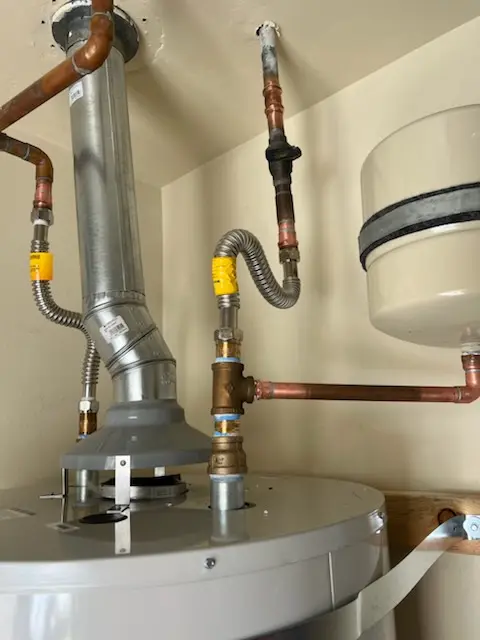 Water heater installation and plumbing repair in Sawgrass Lakes